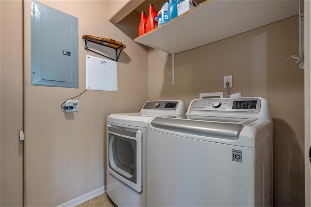 23403 W 89th Terrace — photo 27