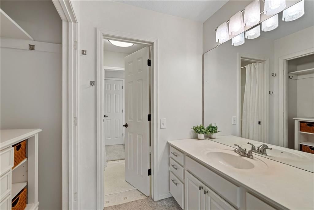12463 Rosehill Street — photo 26