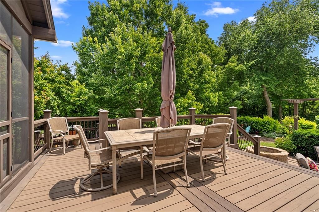 12463 Rosehill Street — photo 34