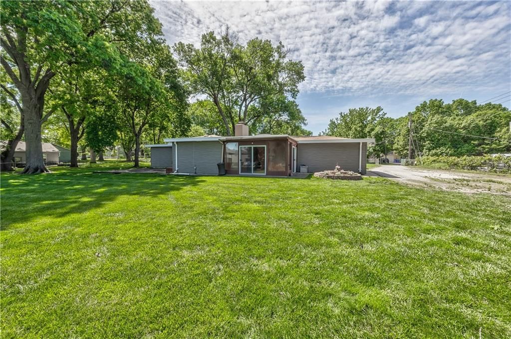9316 W 80th Street — photo 27