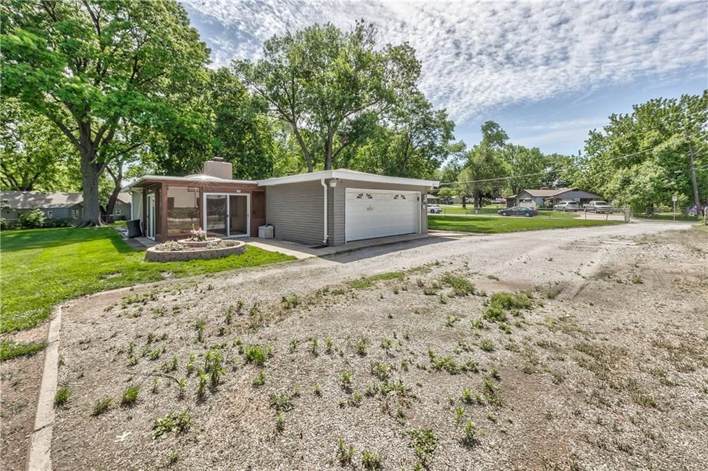 9316 W 80th Street — photo 28