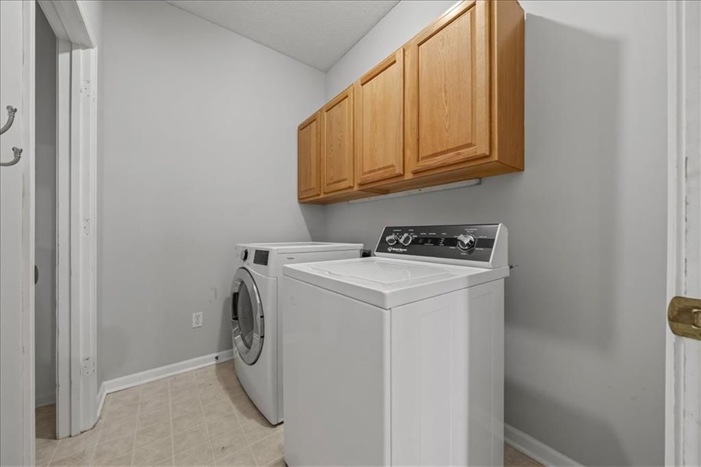 15251 W 158th Terrace — photo 16