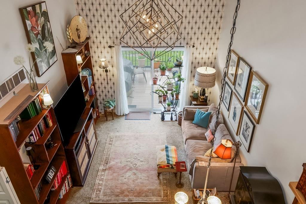 1220 SW Wysteria Drive — photo 4