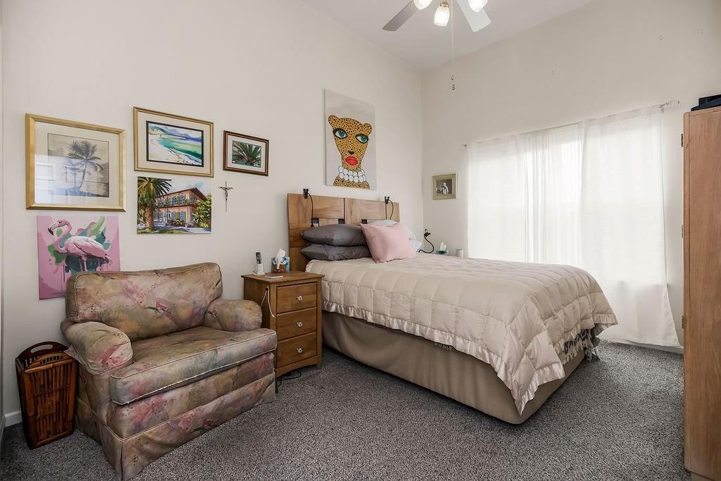 1220 SW Wysteria Drive — photo 12