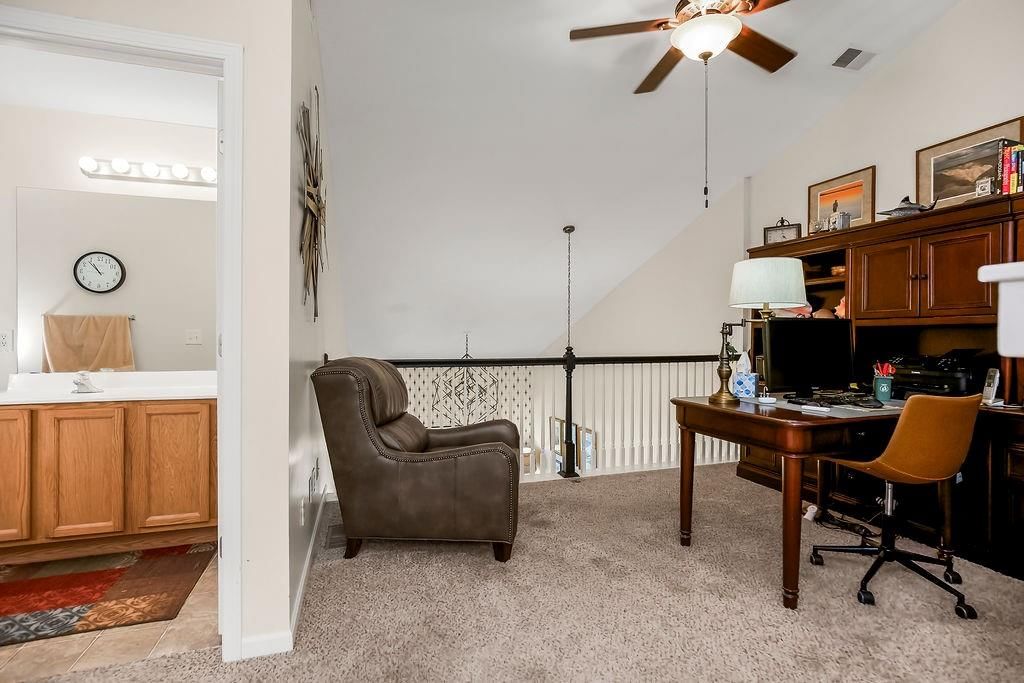 1220 SW Wysteria Drive — photo 14