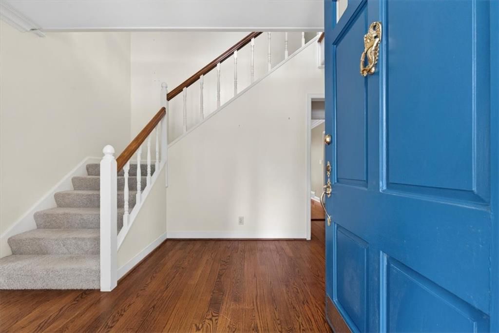 6336 Ensley Lane — photo 3
