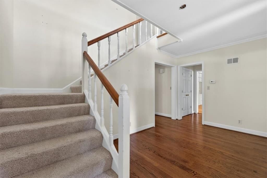 6336 Ensley Lane — photo 6