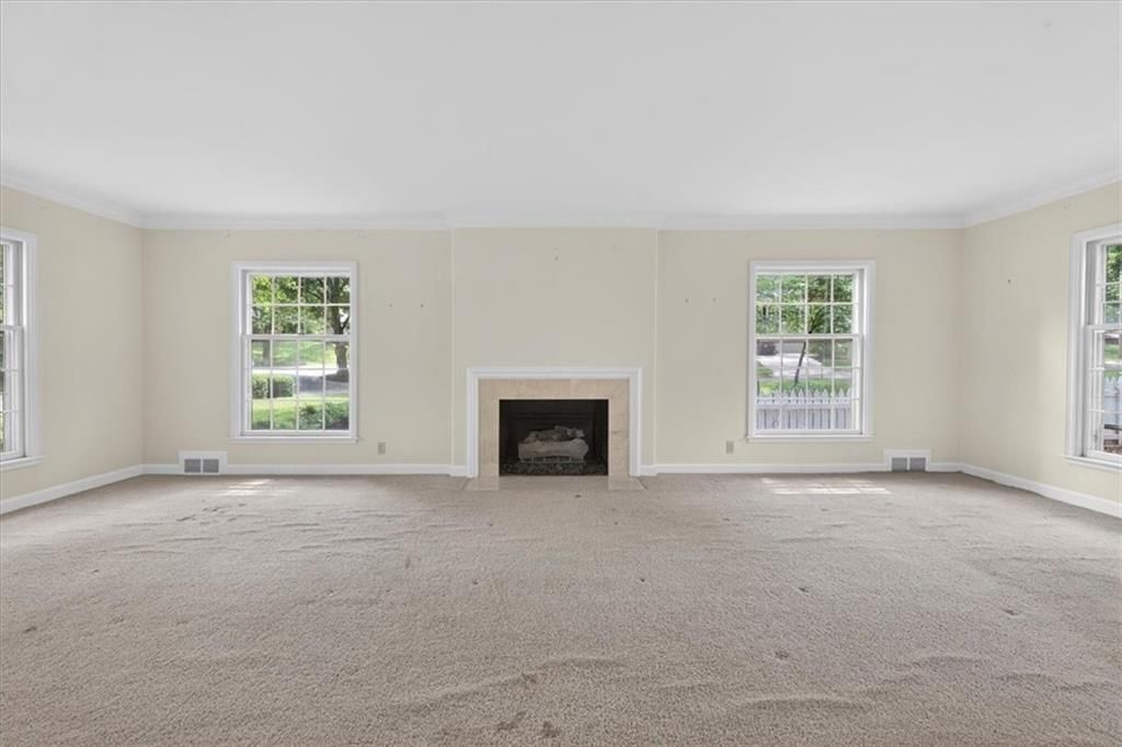6336 Ensley Lane — photo 10