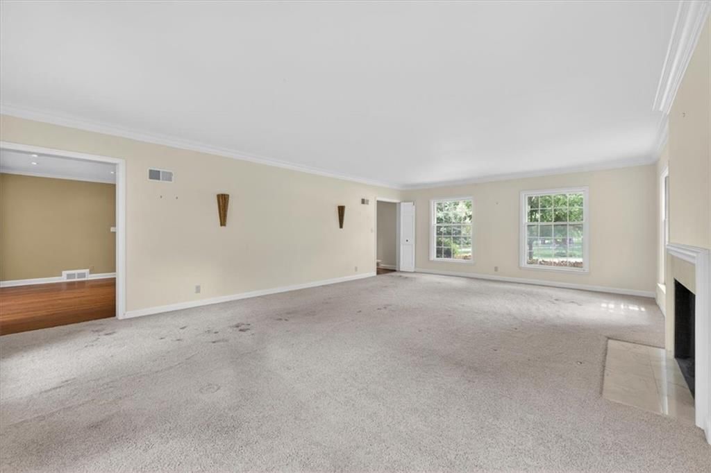 6336 Ensley Lane — photo 12