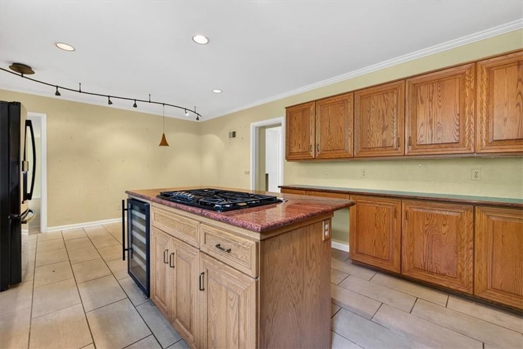 6336 Ensley Lane — photo 17
