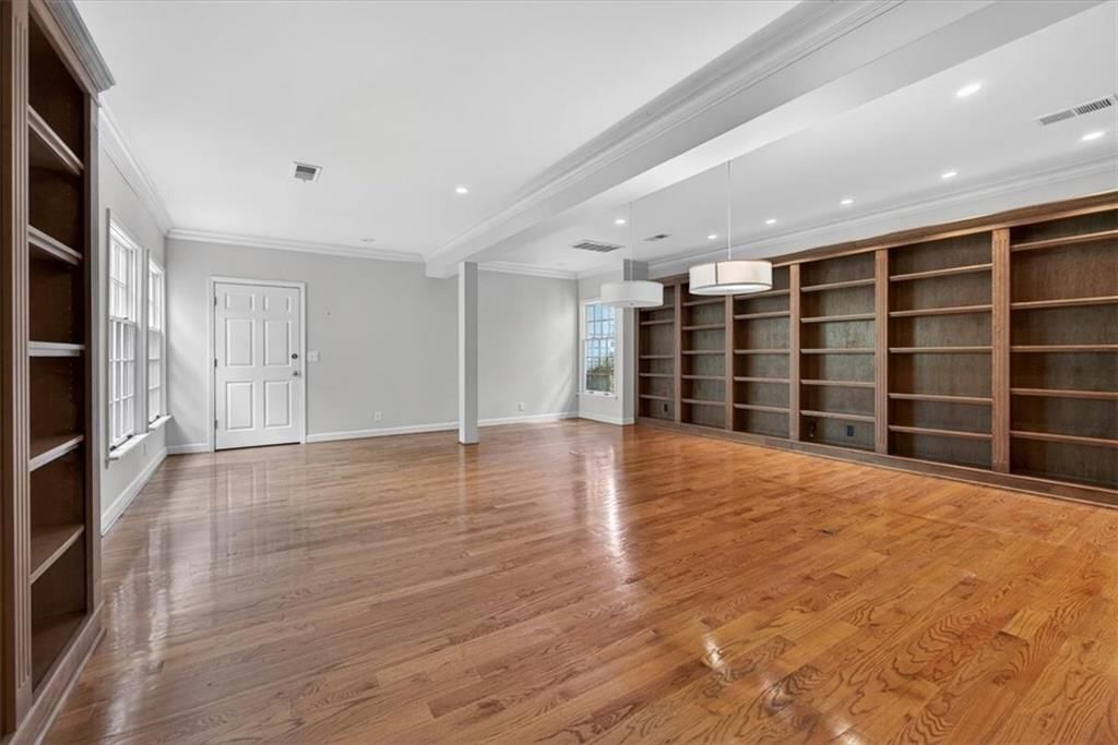 6336 Ensley Lane — photo 30