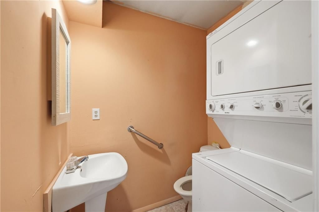 3918 S Main Street — photo 11