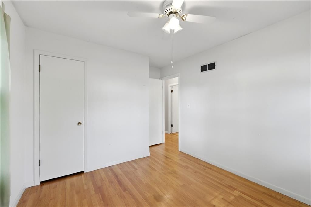 3918 S Main Street — photo 16
