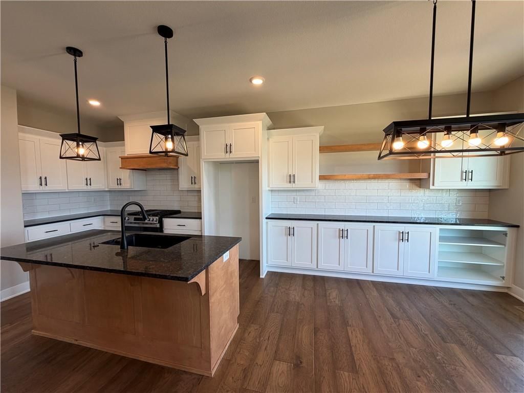 508 Skyview Lane — photo 9