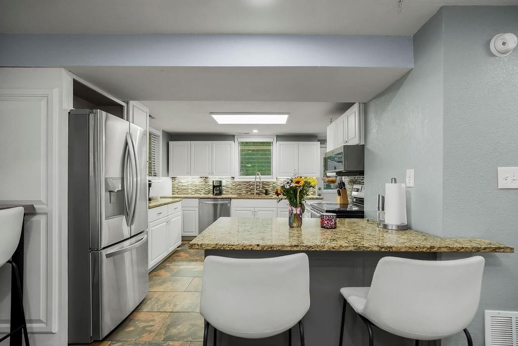 611 N Aztec Place — photo 12
