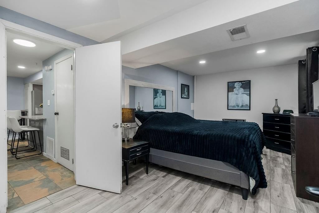 611 N Aztec Place — photo 18