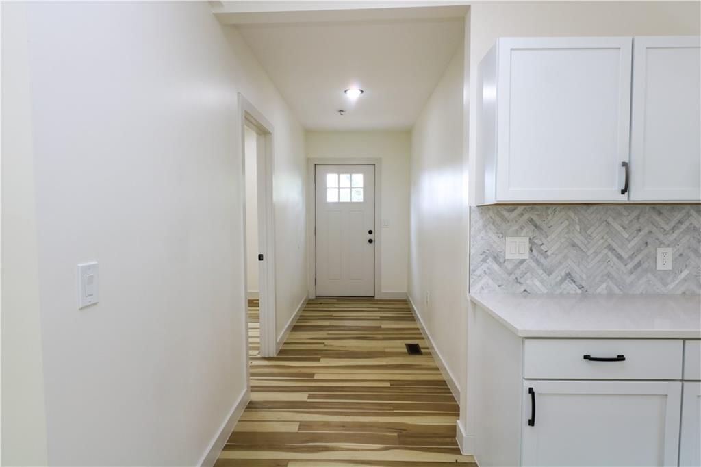 1124 Congress Street — photo 16