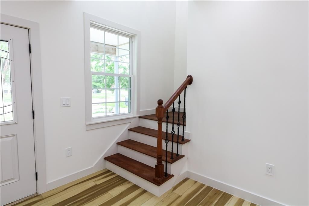 1124 Congress Street — photo 24
