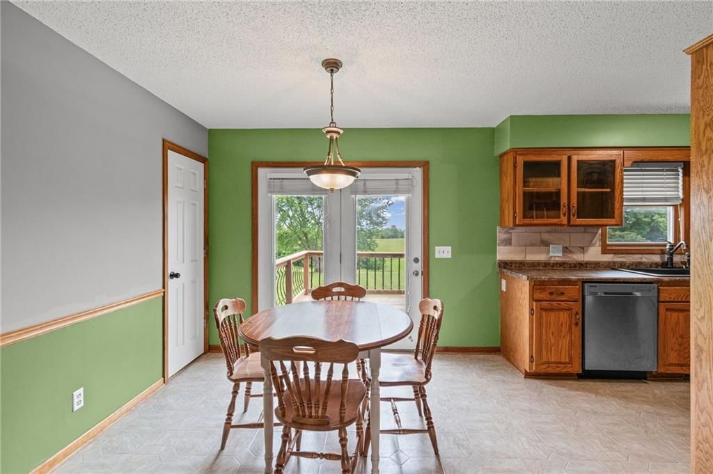 8531 Southpoint Drive — photo 9