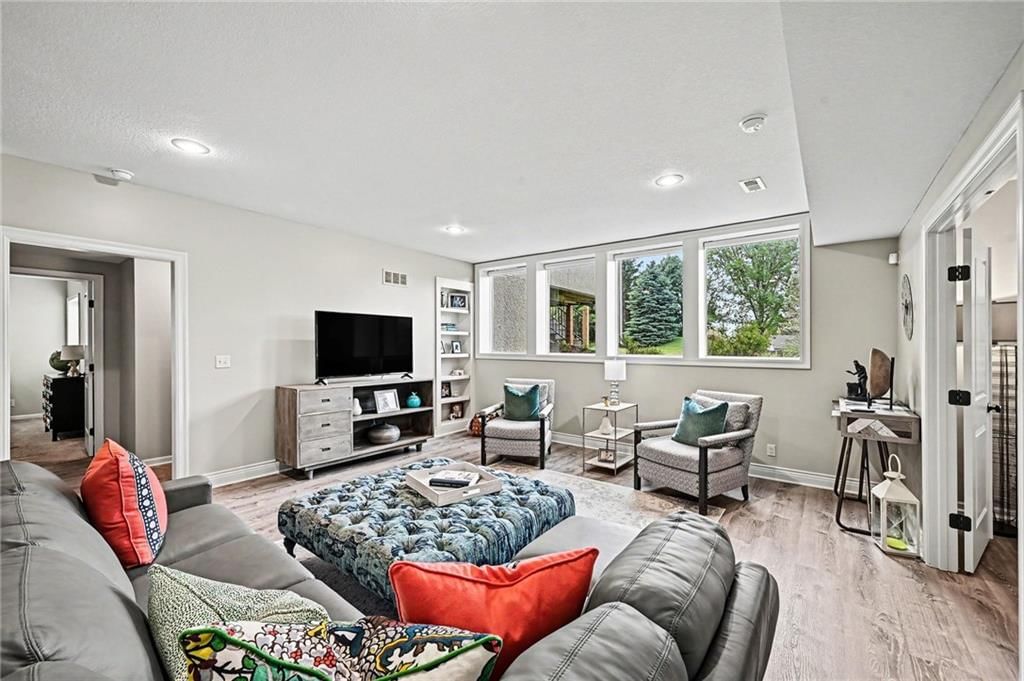 8245 Westlake Drive — photo 17
