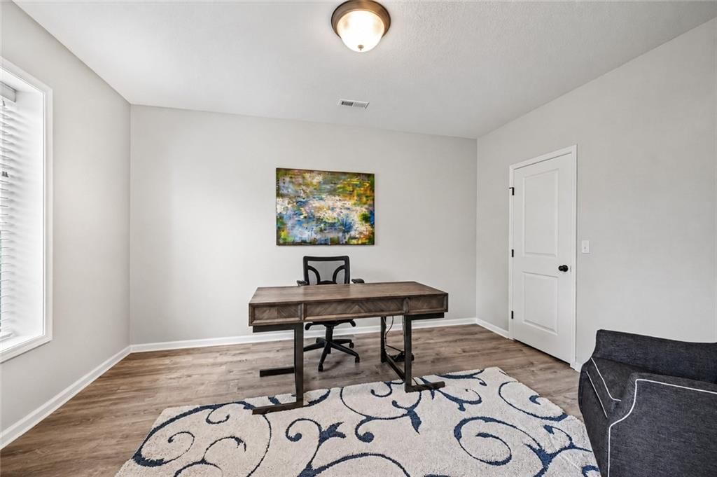 8245 Westlake Drive — photo 18