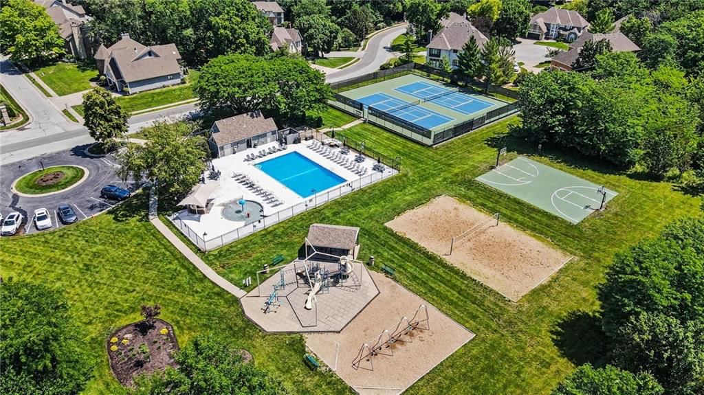 8245 Westlake Drive — photo 30