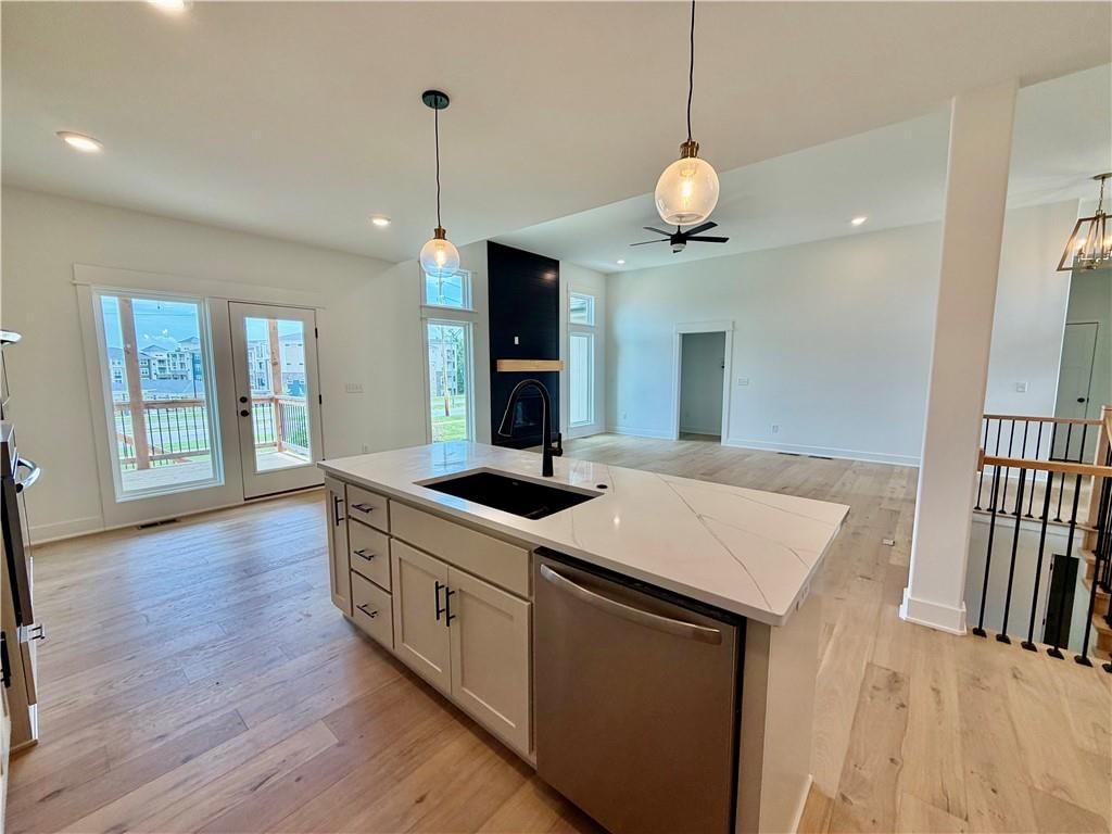 504 Skyview Lane — photo 5