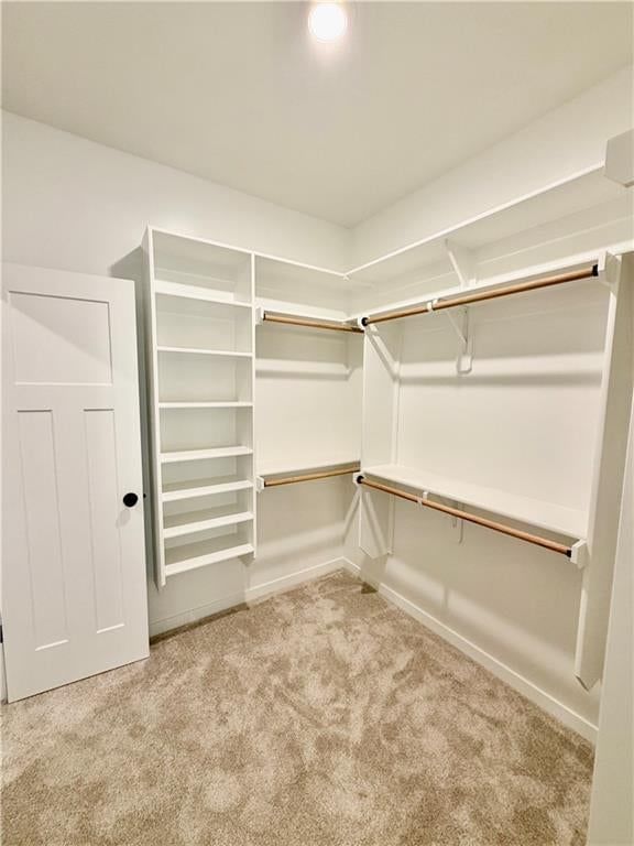 Photo 19 of 28 - 504 Skyview Lane, Liberty, MO 64068
