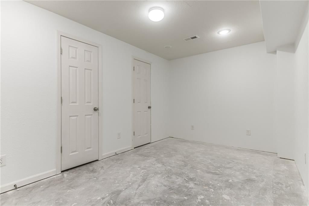 14308 RICHMOND Avenue — photo 33