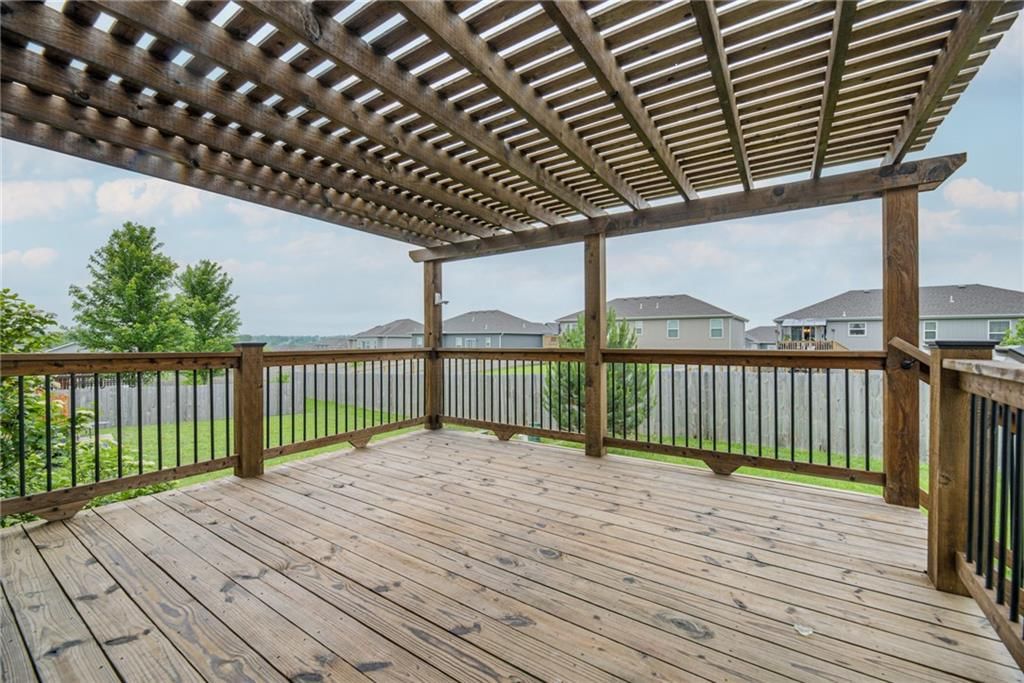 14308 RICHMOND Avenue — photo 40