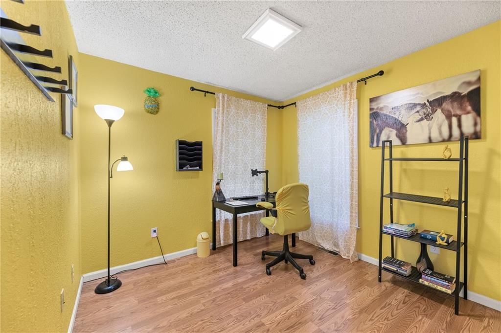 3435 Euclid Avenue — photo 15