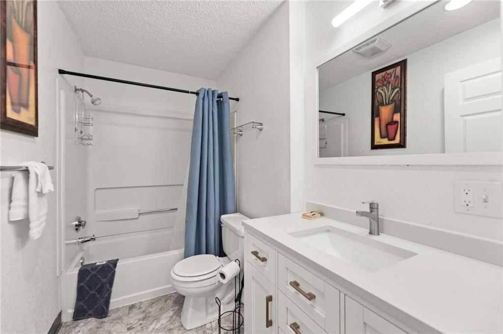 3435 Euclid Avenue — photo 17