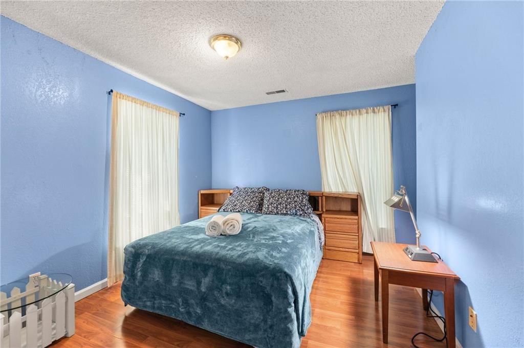 3435 Euclid Avenue — photo 20