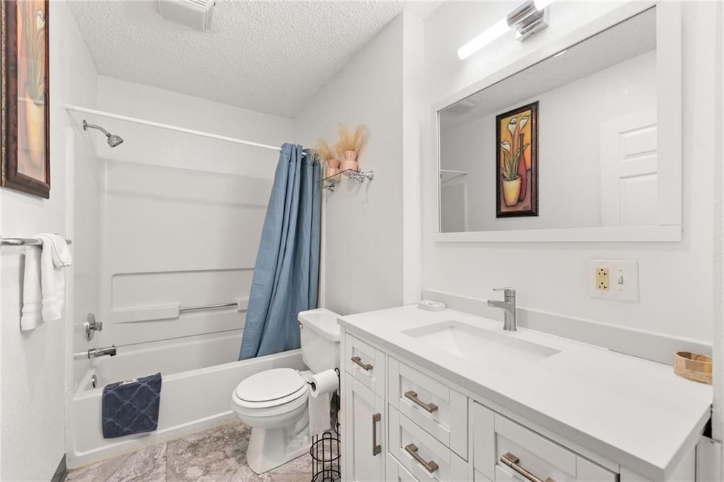 3435 Euclid Avenue — photo 22
