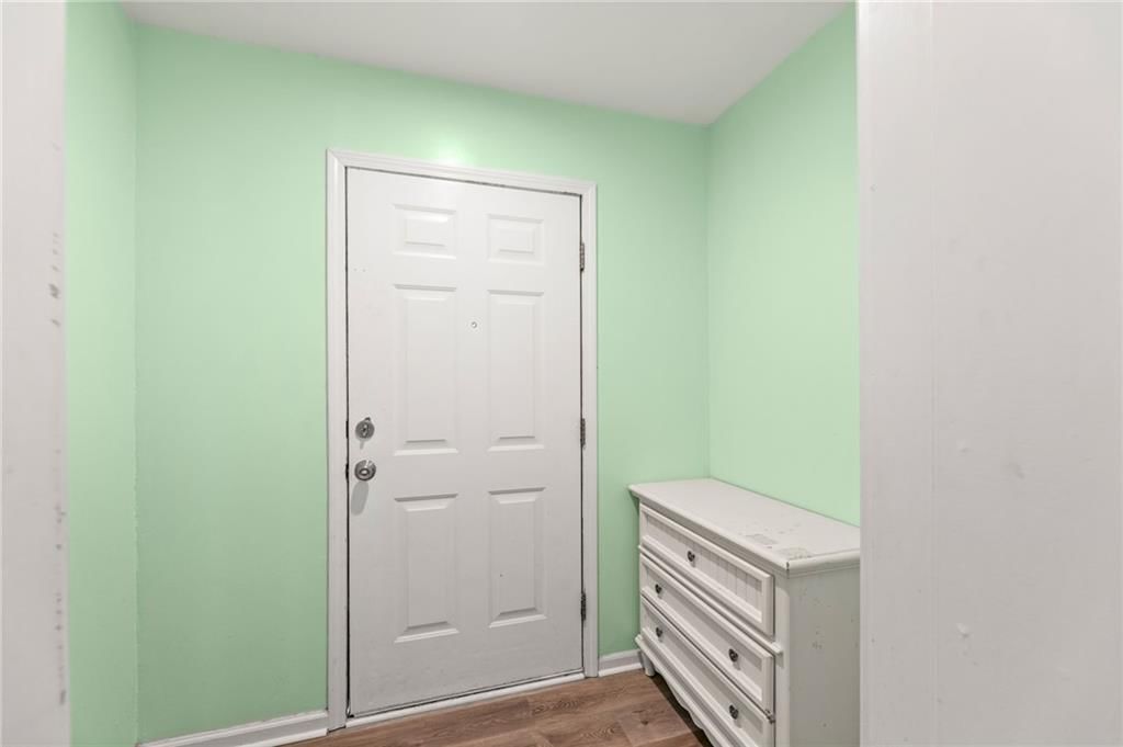 3435 Euclid Avenue — photo 29