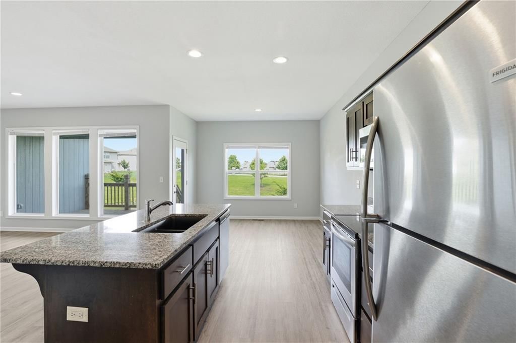 21709 N Ridge Court — photo 15