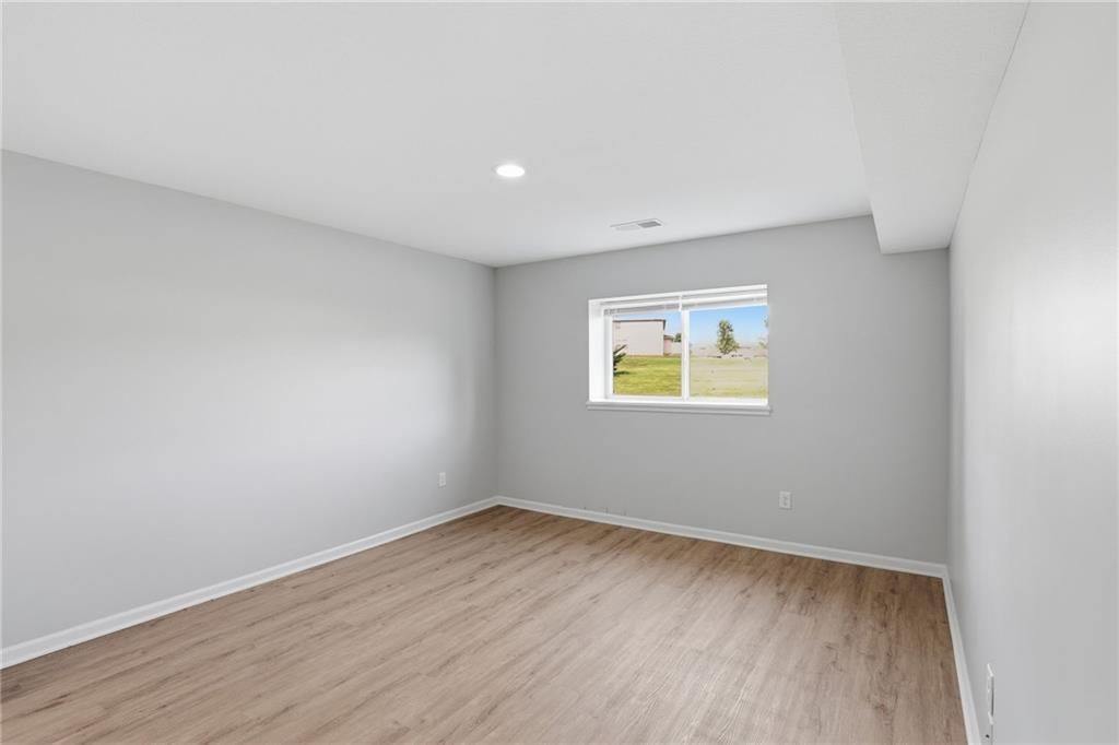 21709 N Ridge Court — photo 34