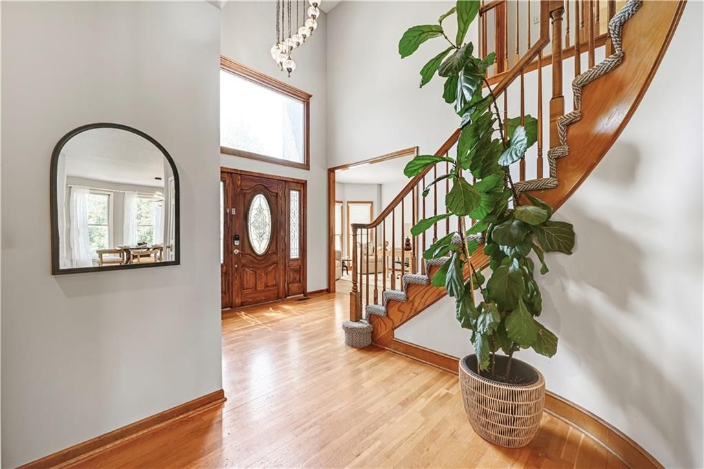 8537 W 145th Terrace — photo 4