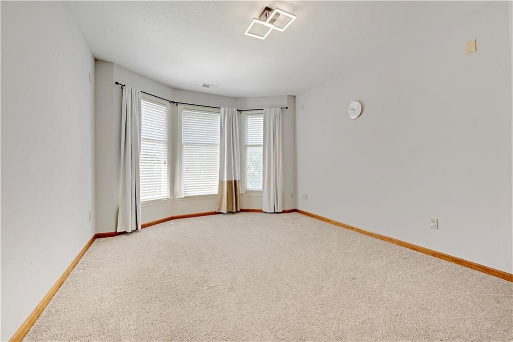 8537 W 145th Terrace — photo 33