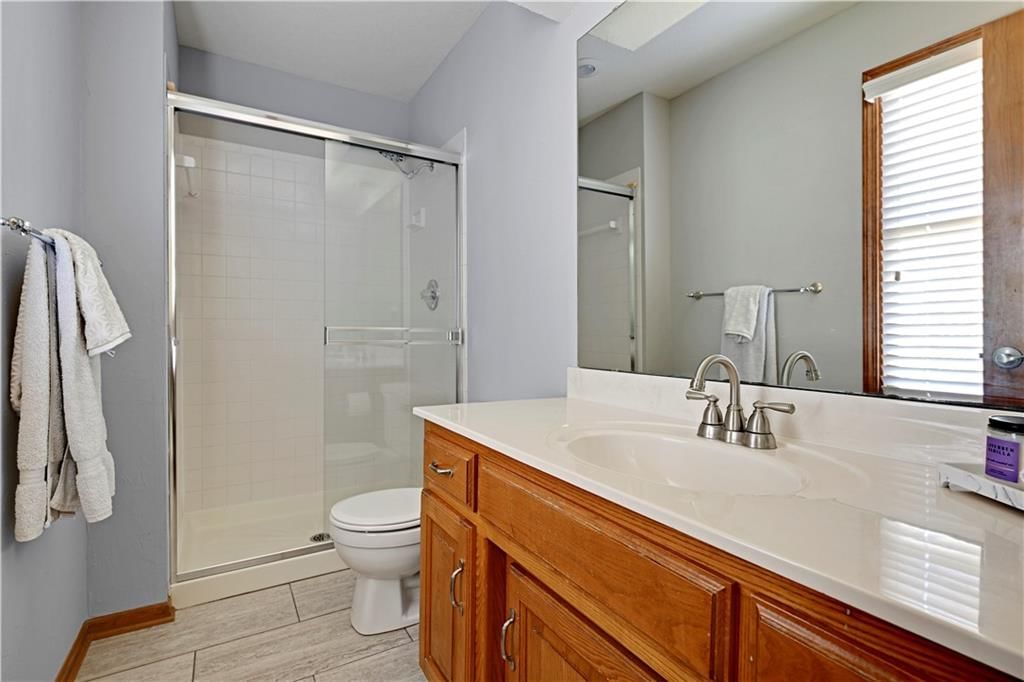 8537 W 145th Terrace — photo 37