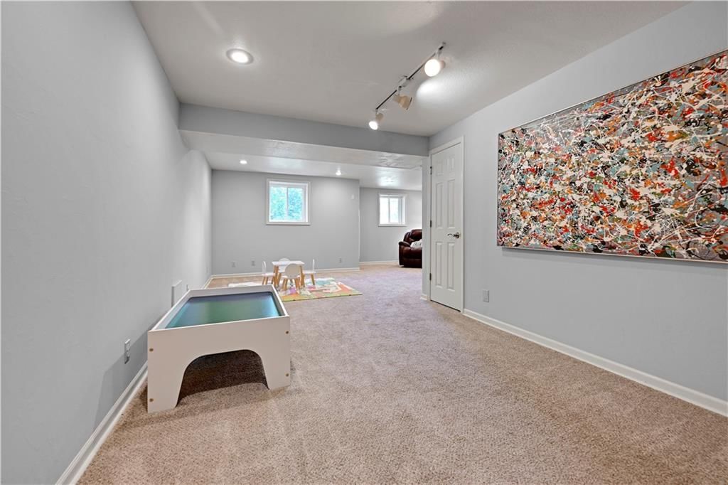8537 W 145th Terrace — photo 38
