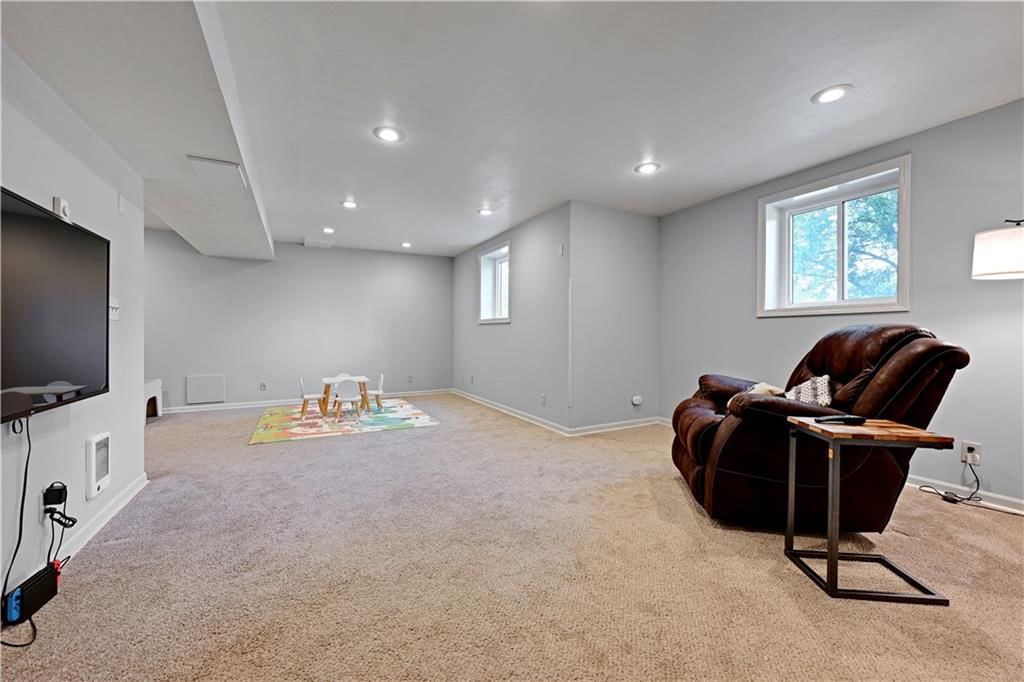 8537 W 145th Terrace — photo 41