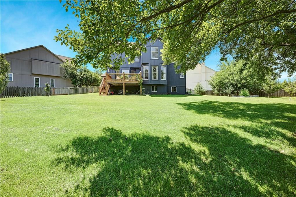 8537 W 145th Terrace — photo 43
