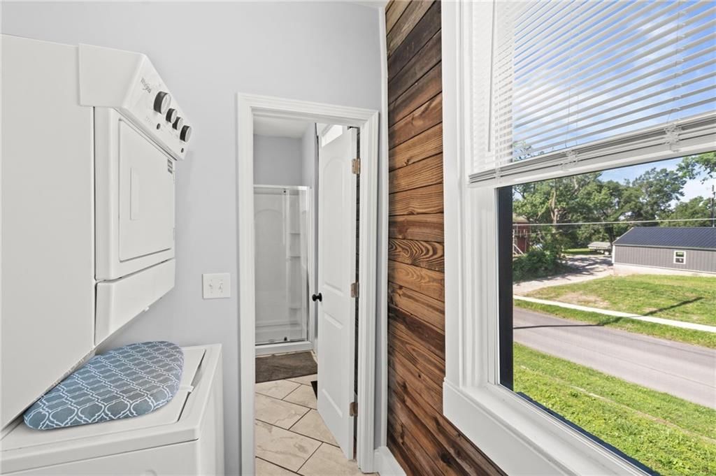 222 W Market Street — photo 15