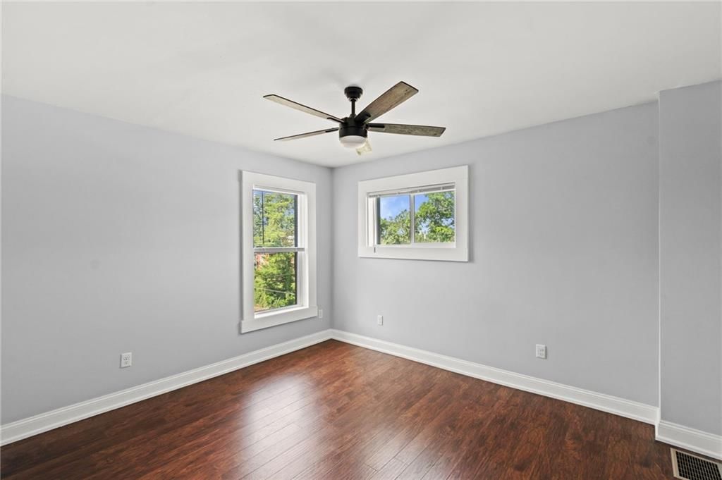 222 W Market Street — photo 25