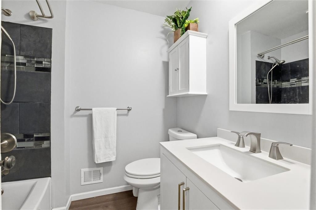629 SW 36th Terrace — photo 10