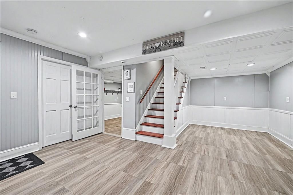 1 RIDGELAND Road — photo 33