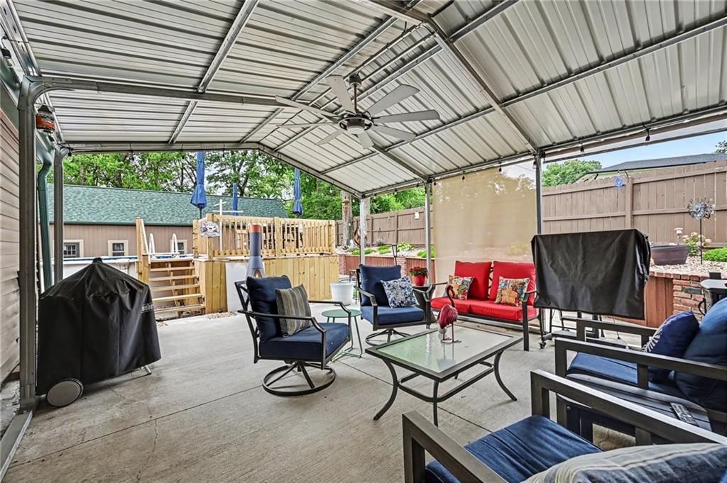 1 RIDGELAND Road — photo 37