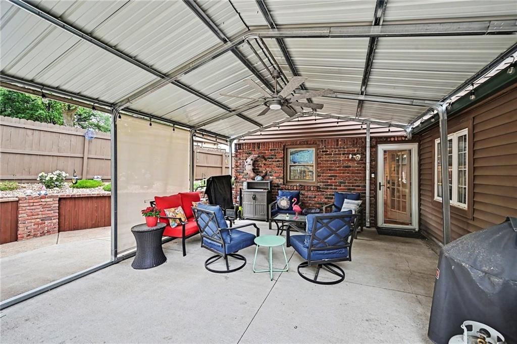 1 RIDGELAND Road — photo 38