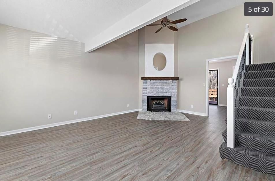 15914 W 123rd Street — photo 3